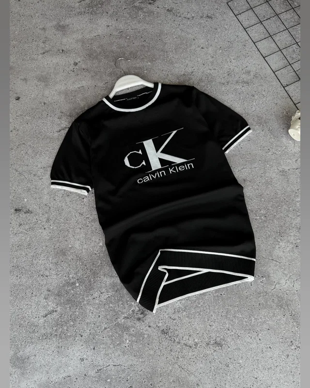 Футболка Calvin Klein — головне фото товару