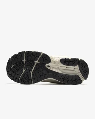 New Balance 2002R «Light Bone Aluminium» — головне фото товару