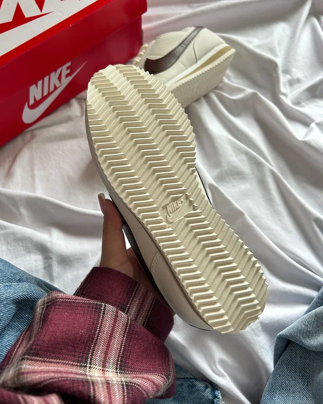 Nike Cortez Beige Brown — головне фото товару