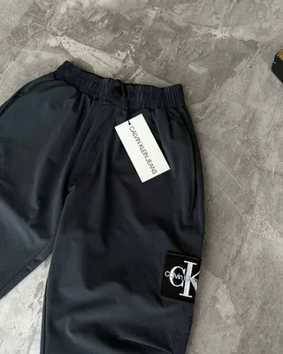 Штани Calvin Klein — головне фото товару