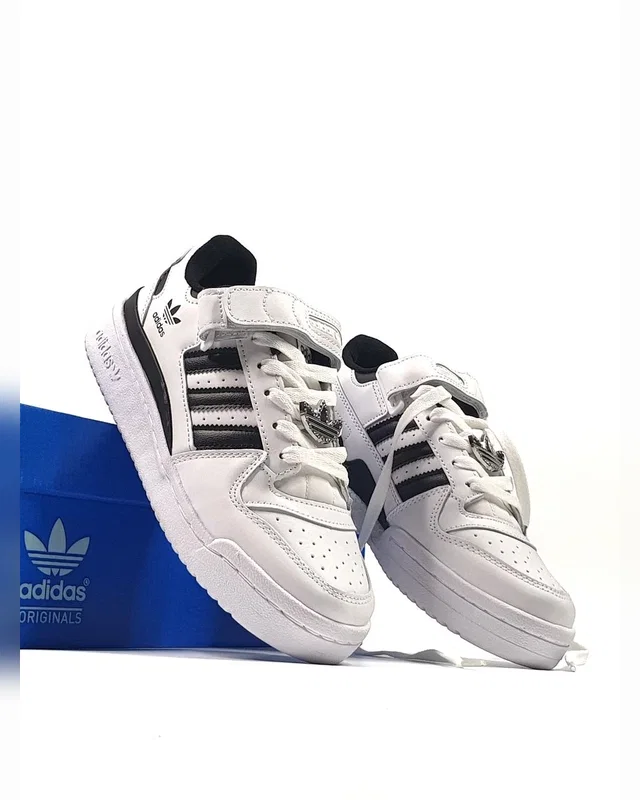 Adidas Forum Low •White Black Logo• — головне фото товару