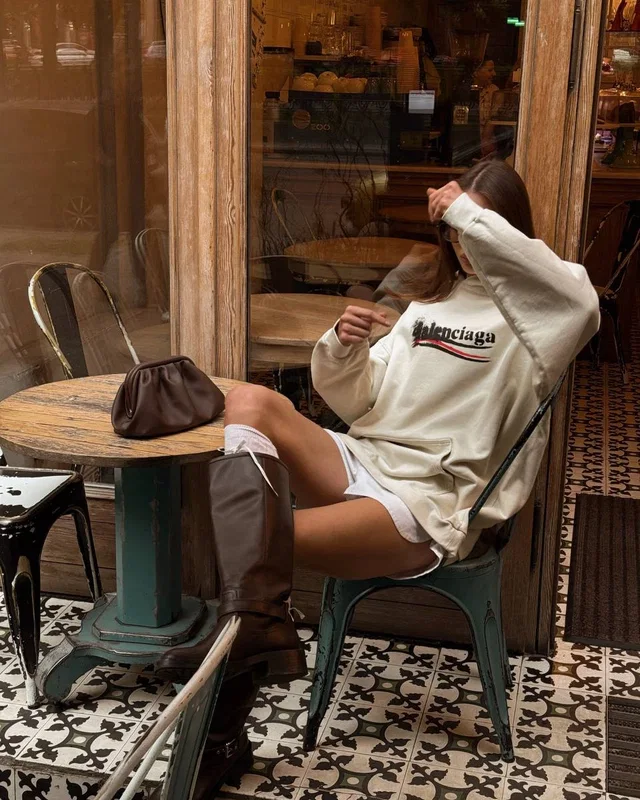 Balenciaga Political Campaign Hoodie Beige Over Size — головне фото товару