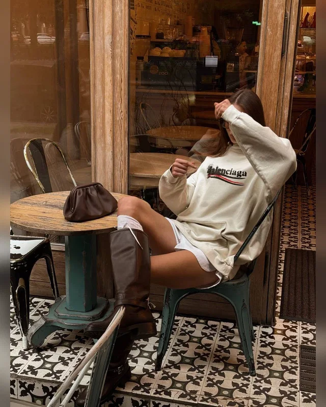 Balenciaga Political Campaign Hoodie Beige Over Size — головне фото товару