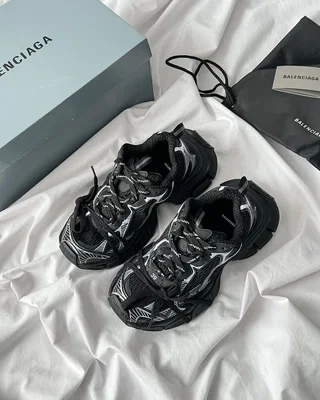 Balenciaga 3XL Sneaker 'Worn-Out Black White — головне фото товару
