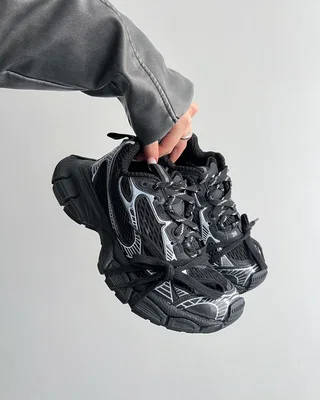 Balenciaga 3XL Sneaker 'Worn-Out Black White — головне фото товару