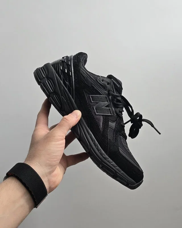 New Balance 1906U Full Black — головне фото товару