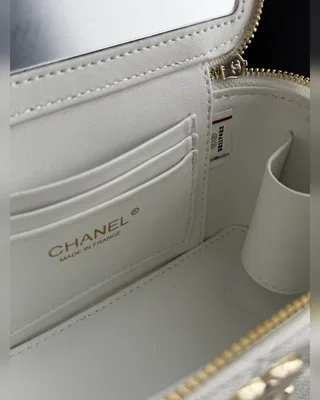 Chanel vanity bag with mirror White — головне фото товару