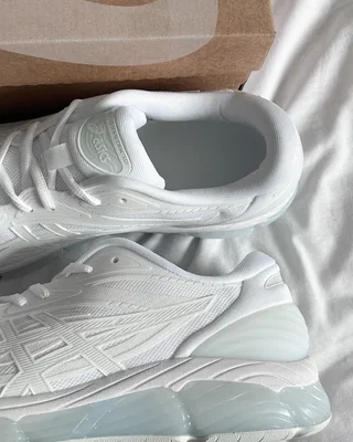 Asics Gel Quantum 360 8 'White Glacier Grey' 1203A305 100 — головне фото товару