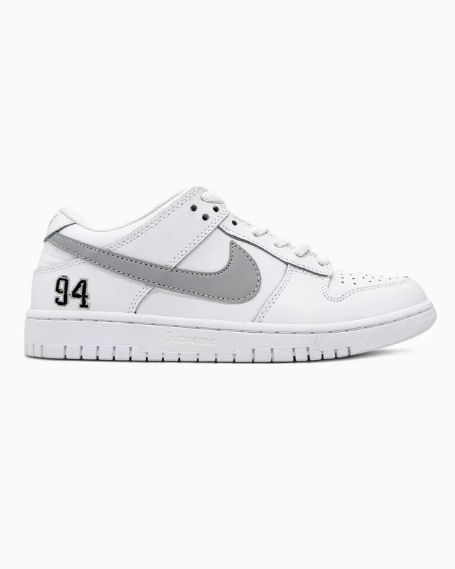 Nike SB Dunk Low x Supreme White/Grey — головне фото товару
