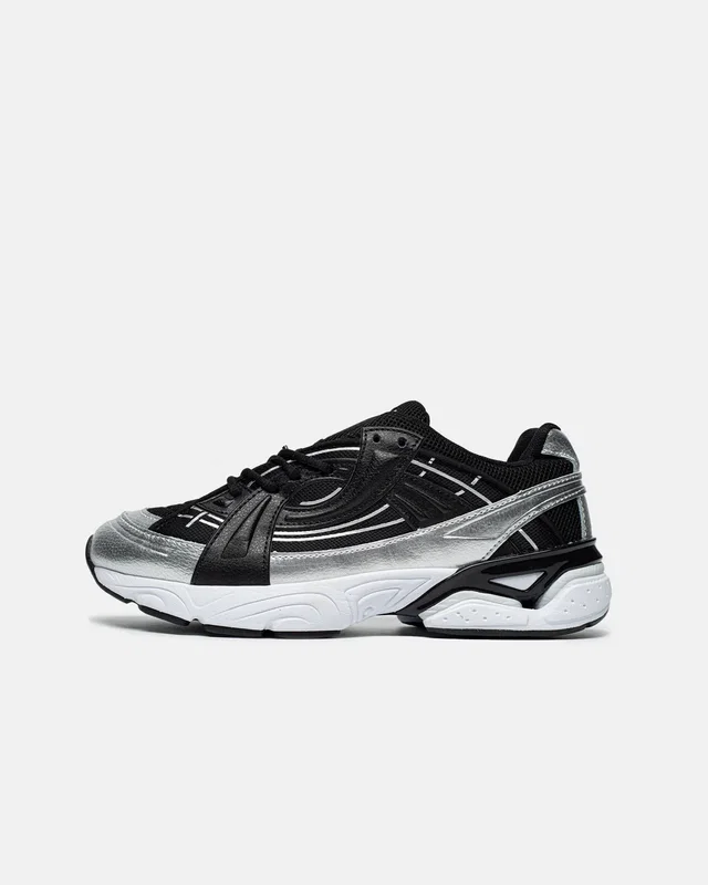 Under Armour Sola Black — головне фото товару