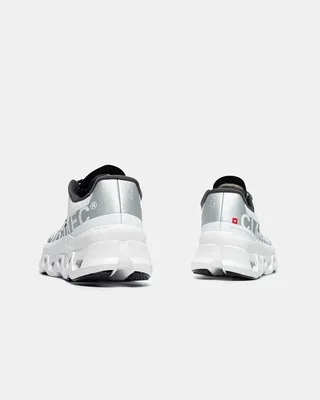 On Monster Undyed White — головне фото товару