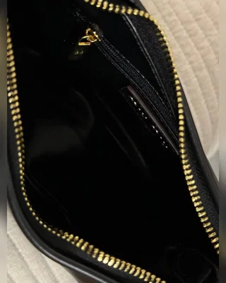 Miu Miu Leather Hobo Bag Black [Ориг Коробка] — головне фото товару