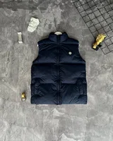 Жилет Stone Island — головне фото товару
