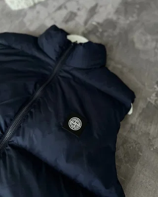 Жилет Stone Island — головне фото товару