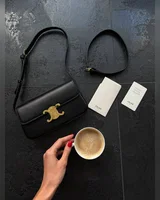 Celine Triomphe PREMIUM [магнітна коробка] 20 х 11 х 4(один ремінець) — головне фото товару