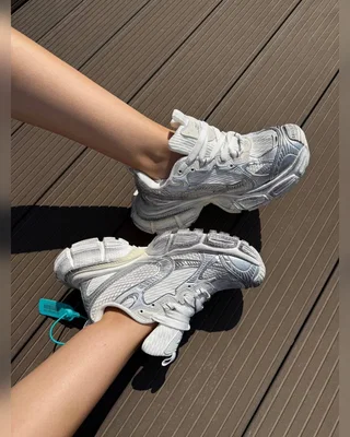 Balenciaga 3xl white dirty — головне фото товару