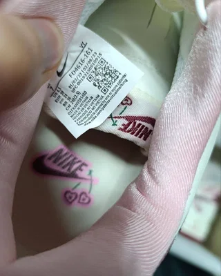 Nike Wmns Air Force 1 Low 'Valentine's Day 2023' — головне фото товару