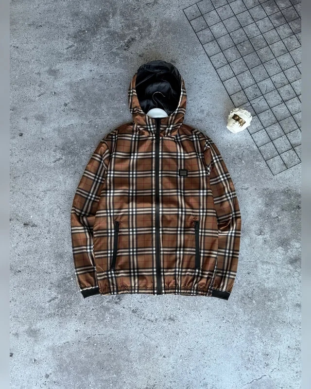 Куртка Burberry — головне фото товару