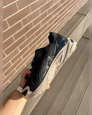 Asics Gel Kahana TR V4 Black Beige Gore Tex — головне фото товару