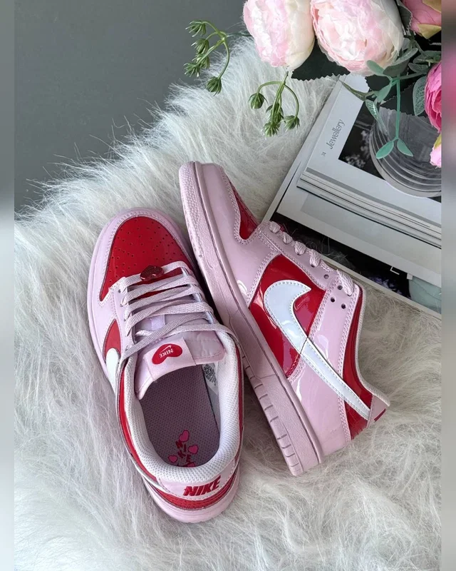 Nike Dunk Low Valentine`s Day — головне фото товару