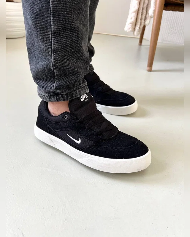 Nike sb skate shoes black — головне фото товару