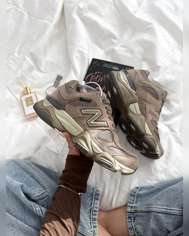 New Balance 9060 brown cordura — головне фото товару