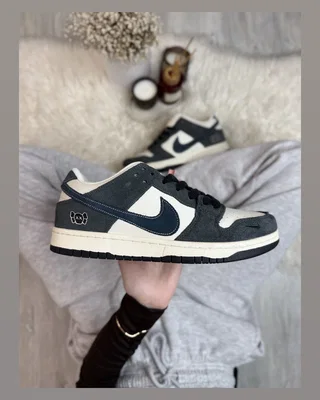 Nike dunk kaws dark blue — головне фото товару