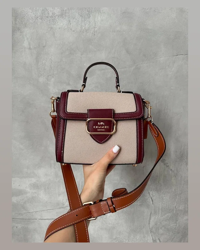 COACH ‎‎‎‎ Coach Hero Shoulder Bag in Brown Textile [крафтова коробка] 22 х 16 х 10 — головне фото товару
