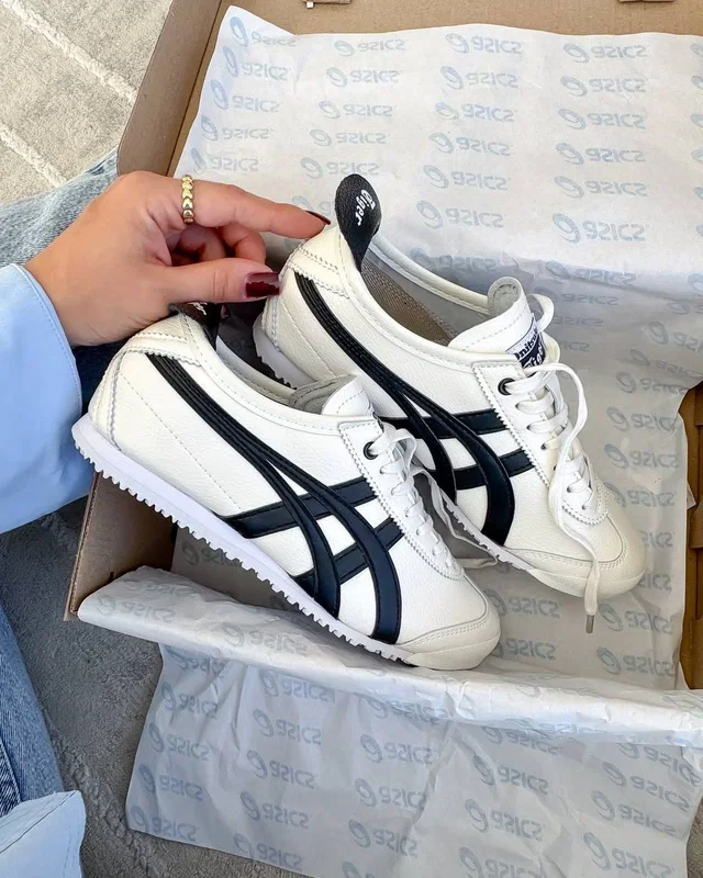 Onitsuka Tiger White/Black — головне фото товару