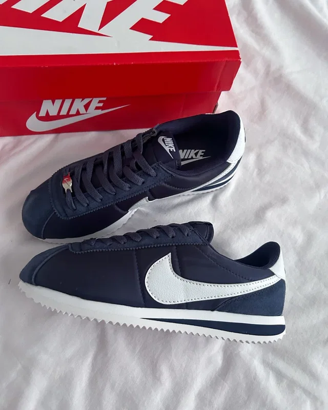 Nike Cortez Basic Nylon '06 'Midnight Navy' 317249-413 — головне фото товару