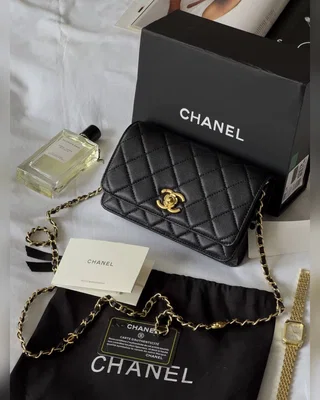 Chanel Shoulder Bag Black Gold Caviar магнітна коробка 19.5 х 13 х 4 — головне фото товару