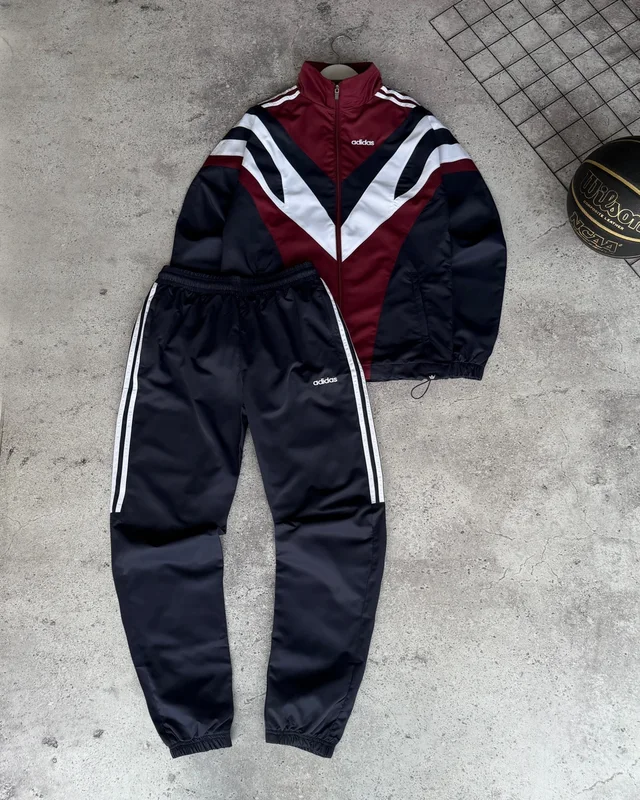 Костюм Adidas — головне фото товару