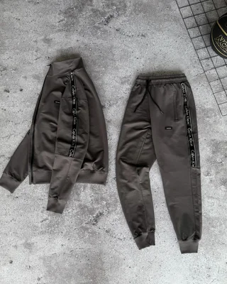 Костюм Calvin Klein — головне фото товару