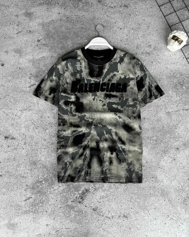 Футболка Balenciaga — головне фото товару
