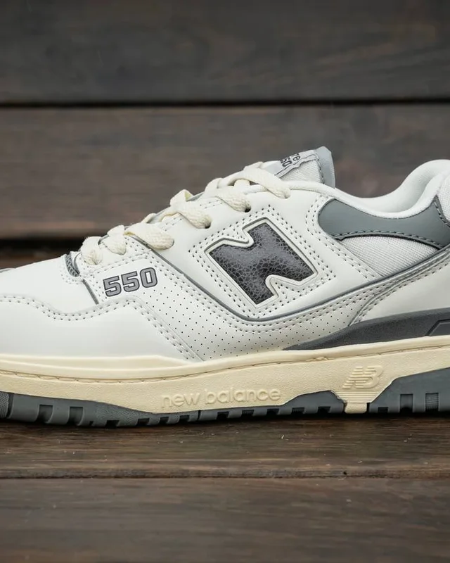 New Balance 550 — головне фото товару