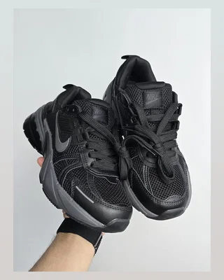 Nike V2K Run — головне фото товару
