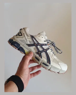 Asics Gel Kahana 8 • Beige • — головне фото товару
