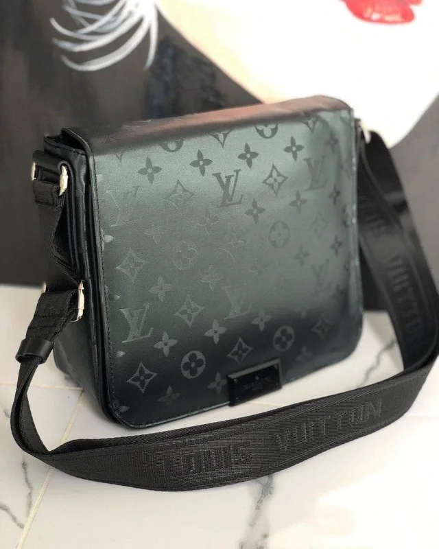 Сумка Louis Vuitton — головне фото товару