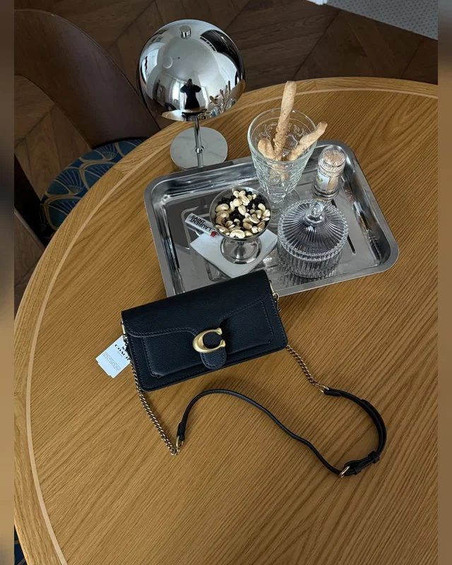 COACH ‎‎‎‎ Coach Tabby Shoulder Bag 20 Black Gold [крафтова коробка] 20 x 11 x 7 — головне фото товару