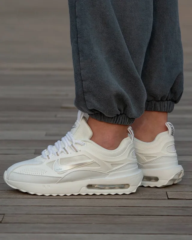 Nike Air Max Dawn White — головне фото товару