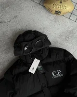 Куртка C.P. Company — головне фото товару
