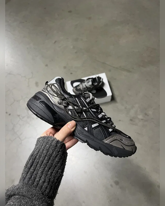 Asics gel black — головне фото товару