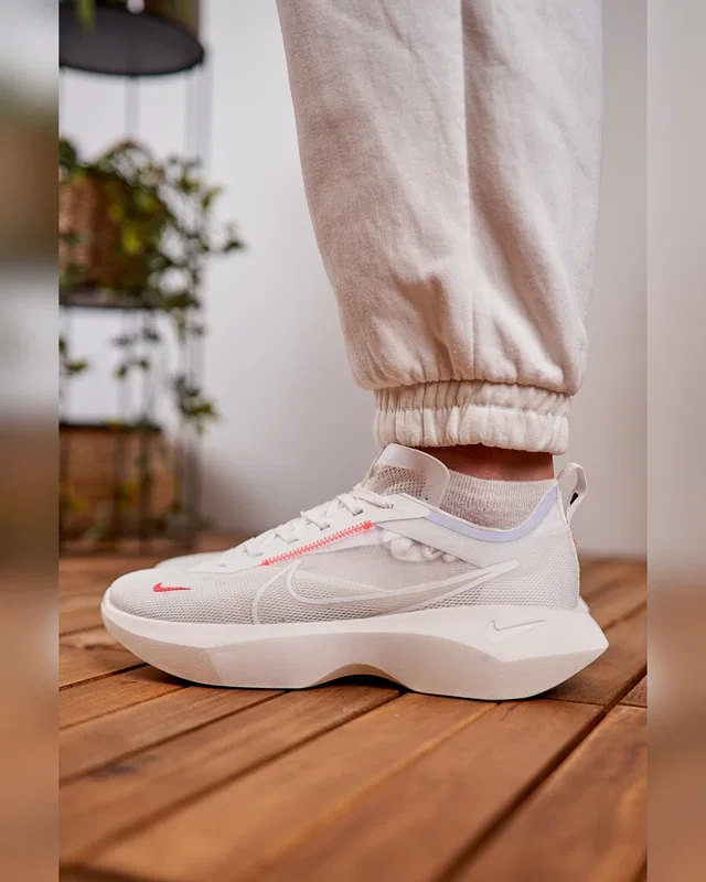 Nike VISTA LITE White Red — головне фото товару