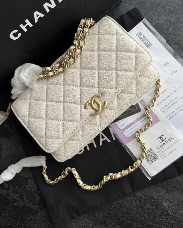 Chanel Wallet on chain Milk — головне фото товару