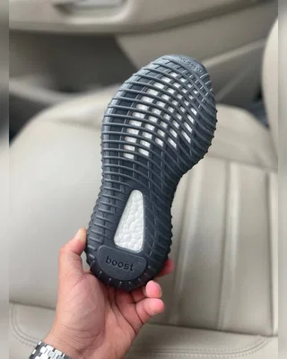 Adidas Yeezy 350 черн красн реф шнурок — головне фото товару