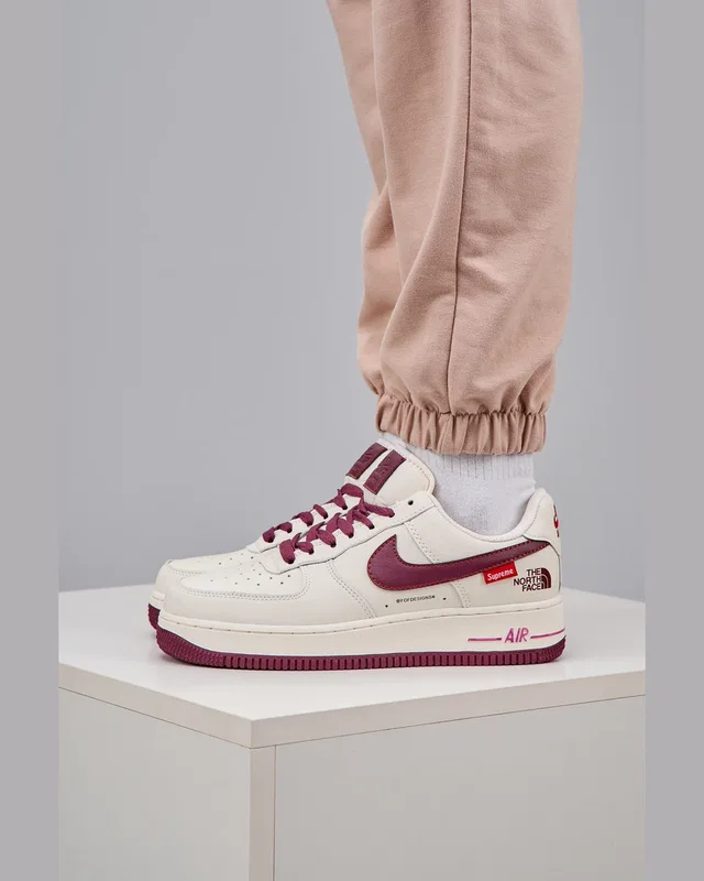 Nike Air Force 1 Low Supreme X North Face — головне фото товару