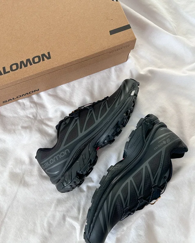 Salomon XT-6 'Triple Black' Gore-Tex — головне фото товару