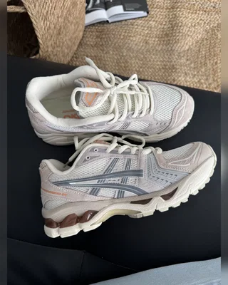 Asics Gel Kayano 14 Peach Cream — головне фото товару