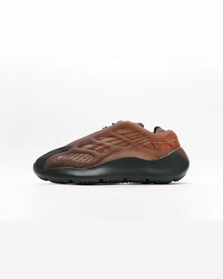 Adidas 700 Fade — головне фото товару