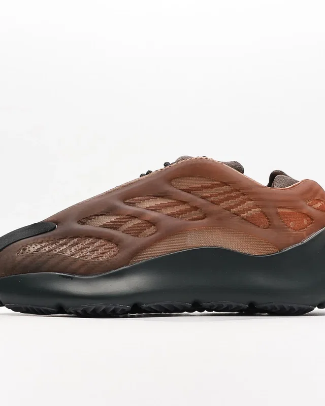 Adidas 700 Fade — головне фото товару